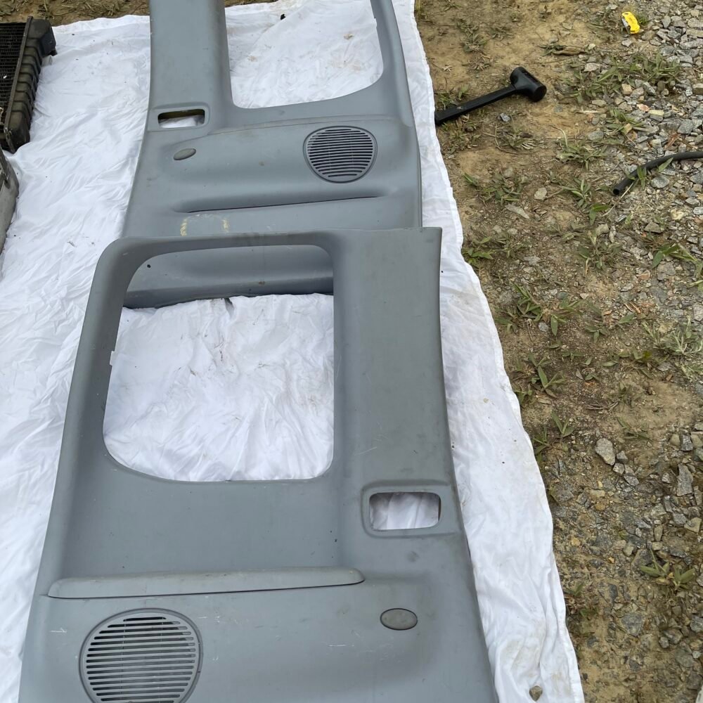Toyota tundra sr5 2001-2005 door Pannels
