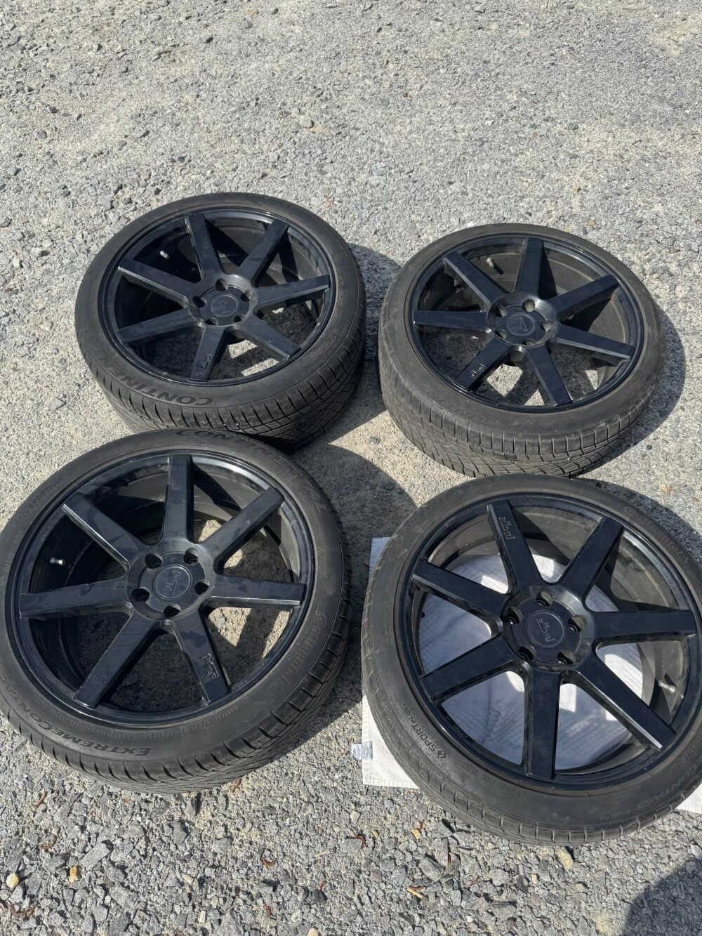 Genesus Rims & Tires